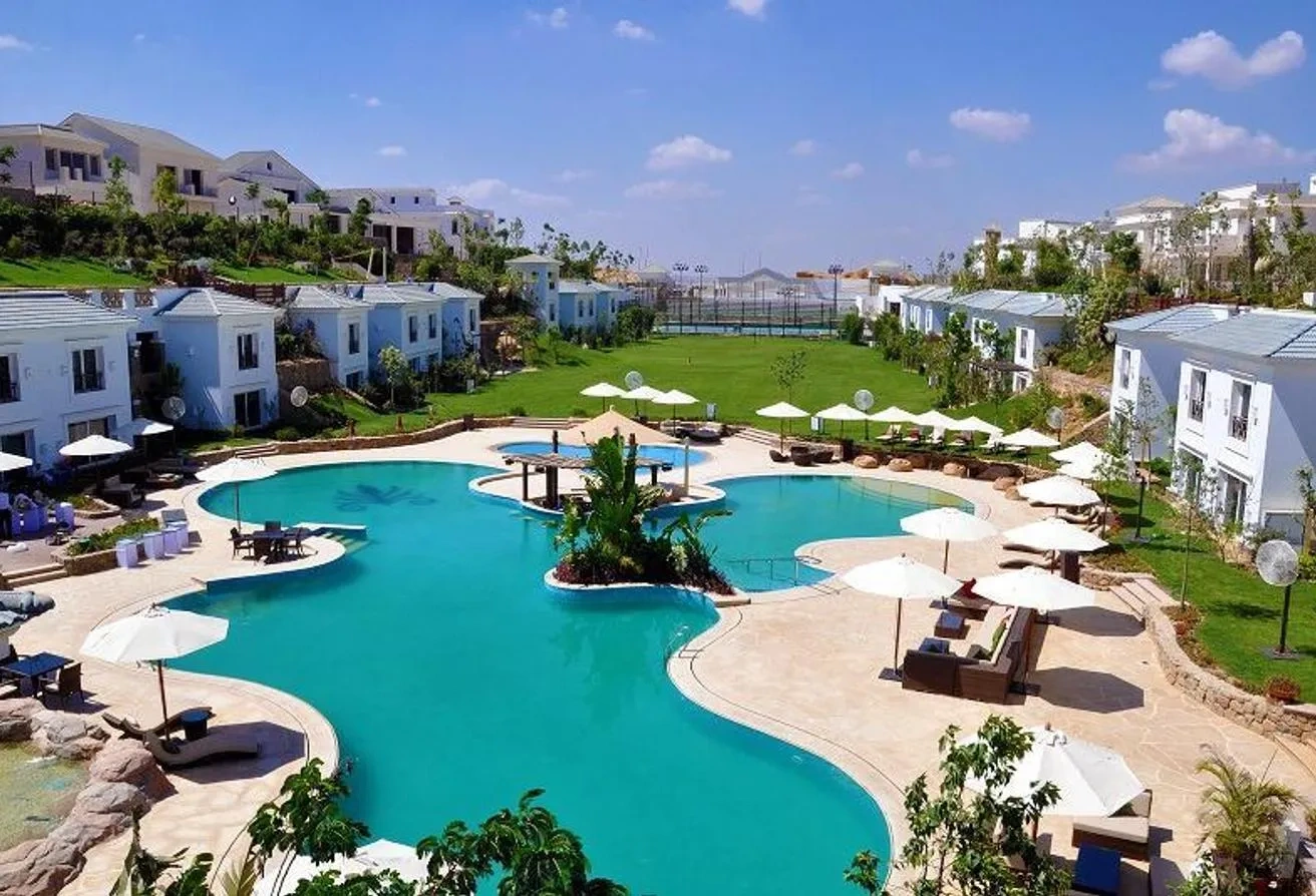 Великолепная вилла с 5 спальнями в Гизе, Египте