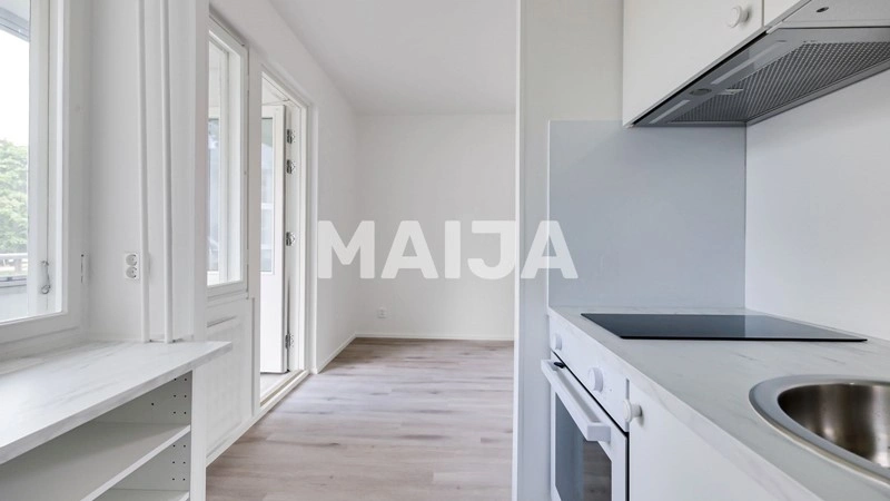 Светлая квартира 1+1 в Эспоо, Финляндия