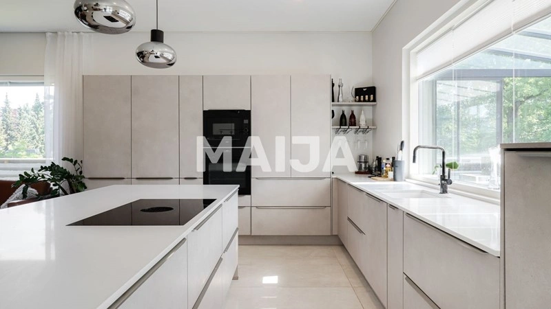 Уютный дом 3+1 в Вантаа, Финляндия