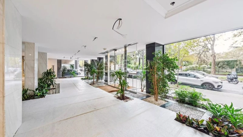 Семейная квартира 0+1 в Париже, Франция