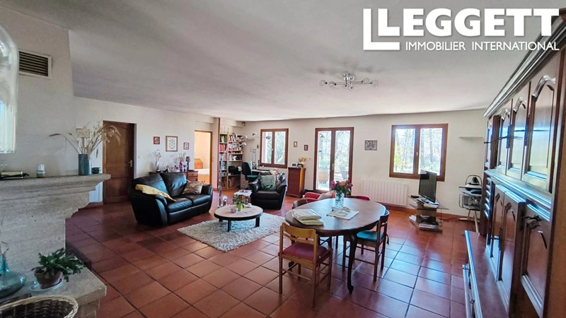 Просторный дом 230 м2 в Новой Аквитании, Франция