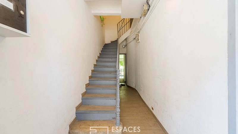 Обновлённая квартира 4+1 в Марселе, Франция