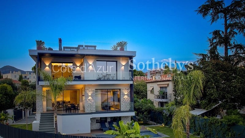 Эксклюзивный дом 367 м2 в Ницце, Франция
