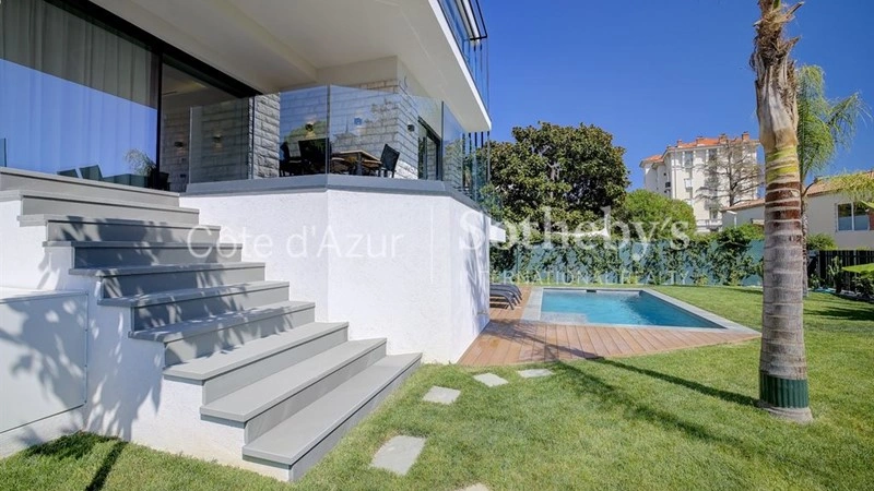 Эксклюзивный дом 367 м2 в Ницце, Франция