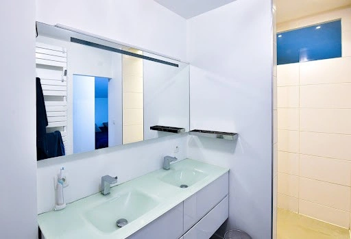 Красивый дом 130 м2 в Лионе, Франция