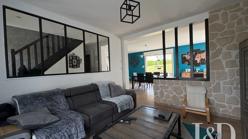 Меблированный дом 158 м2 в О-де-Франс, Франция