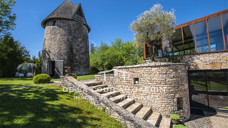 Великолепный дом 450 м2 в Окитанії, Франция