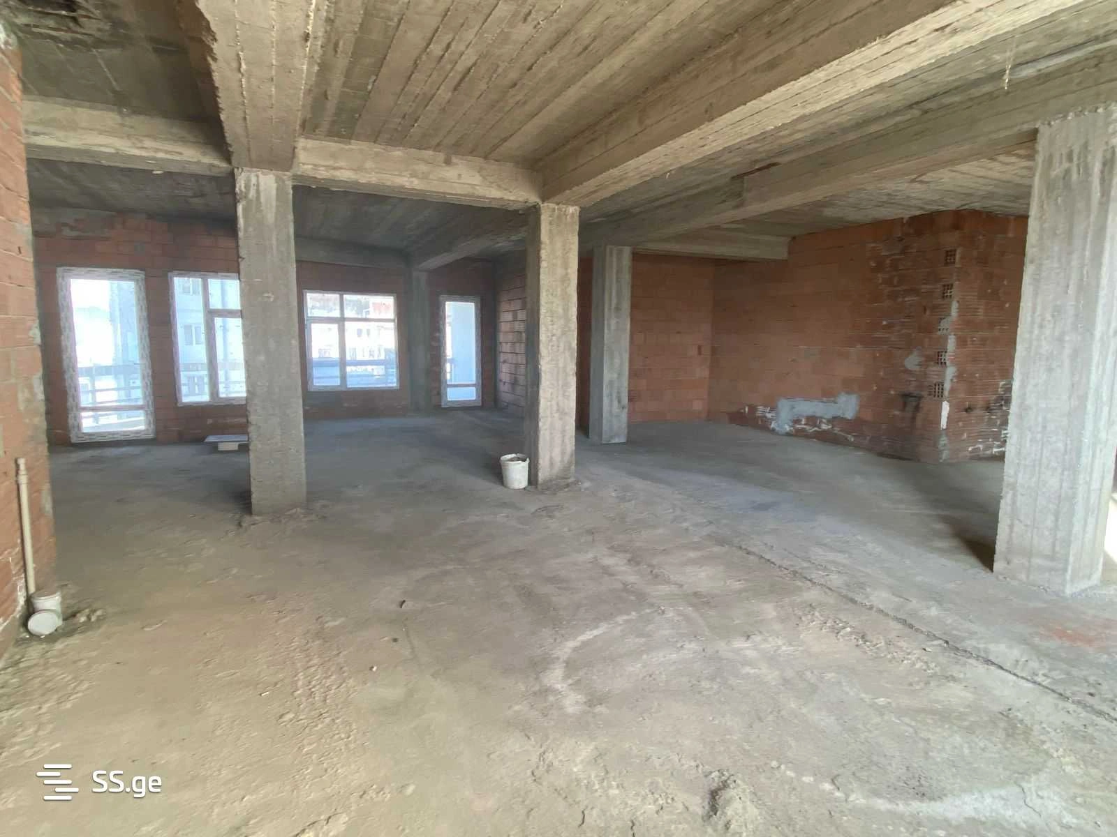 Просторная квартира 143 м² в Кутаиси, Грузия