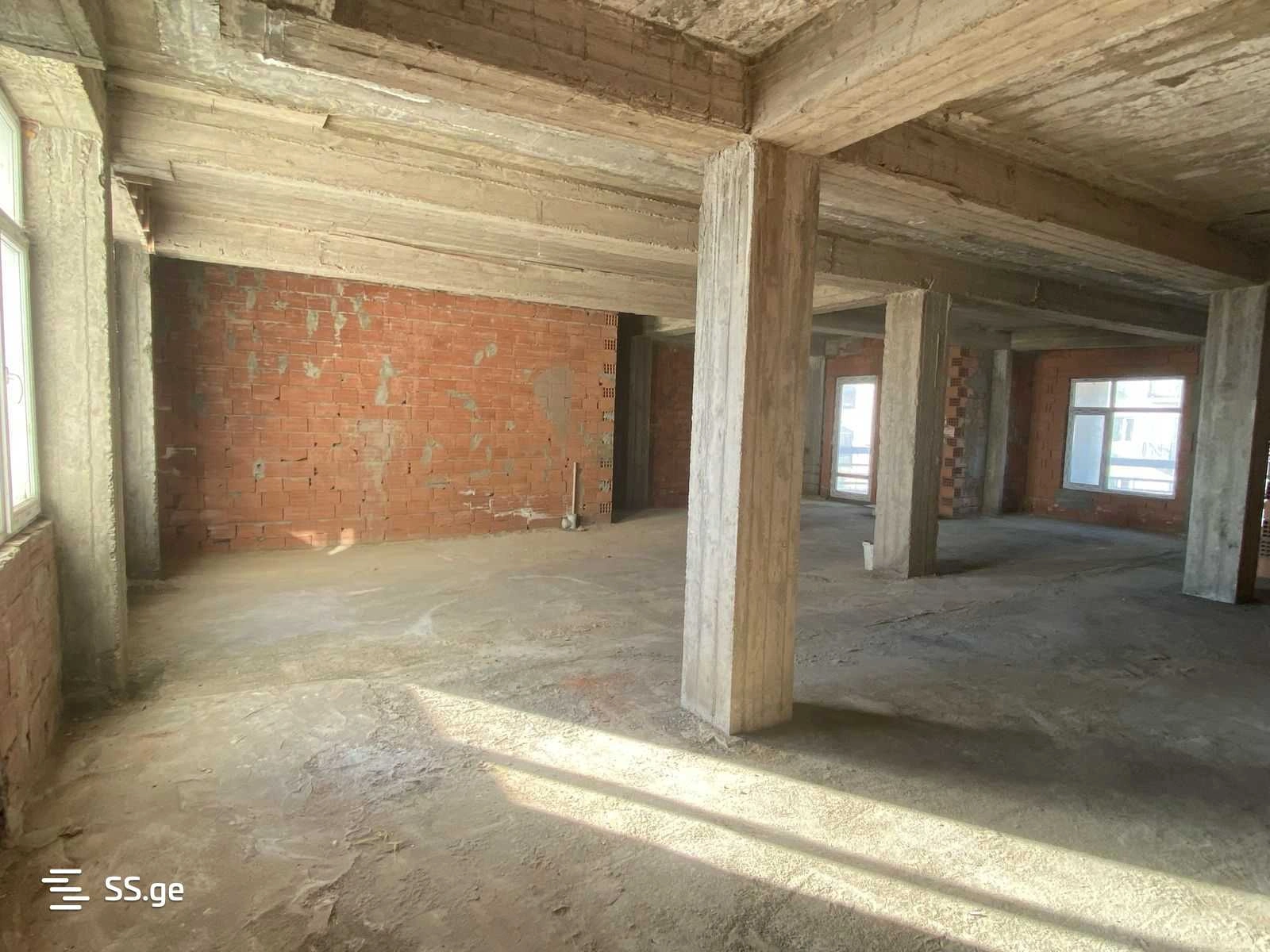 Просторная квартира 143 м² в Кутаиси, Грузия