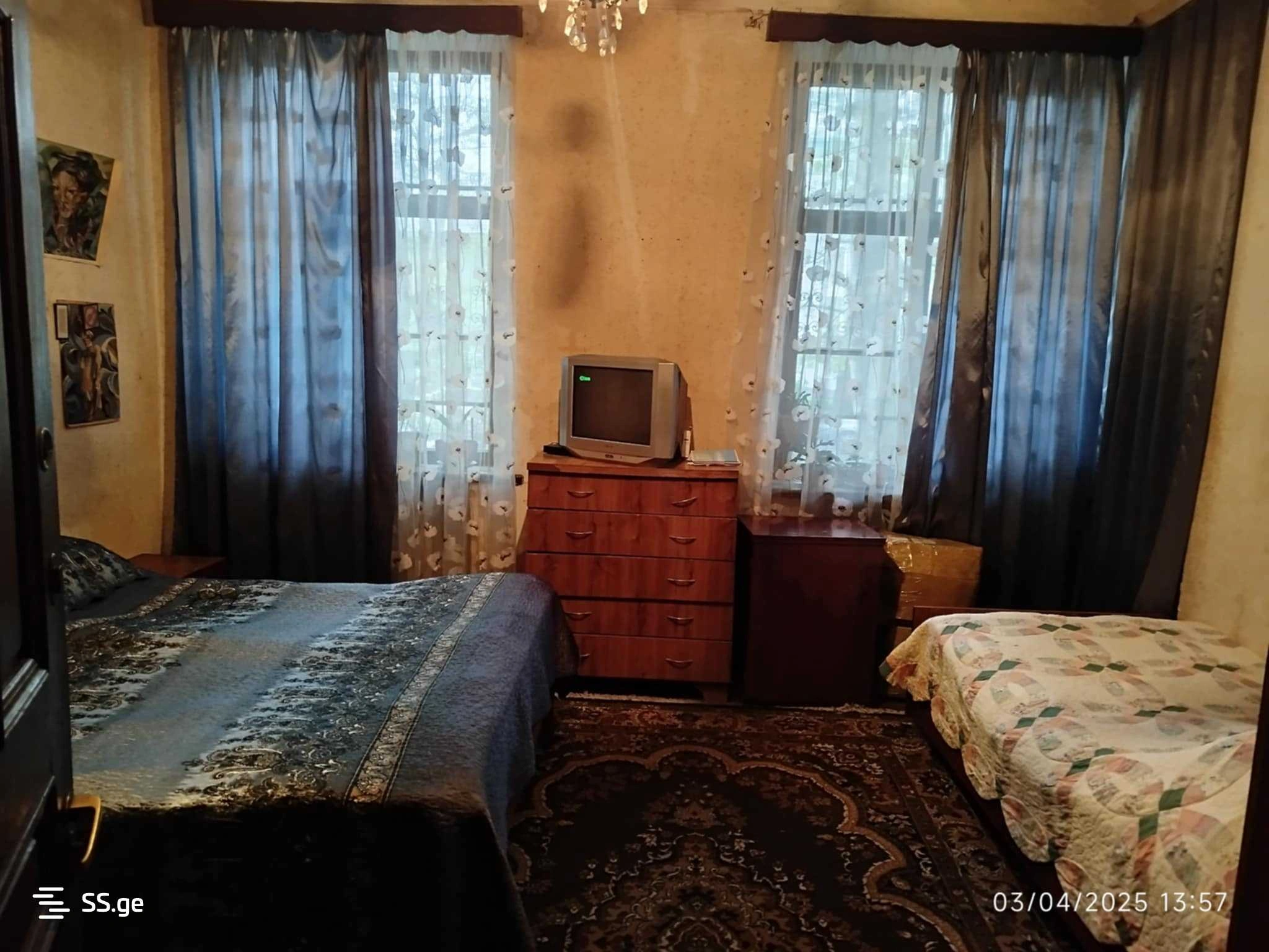 Светлая квартира 110 m2 в Кутаиси, Грузия