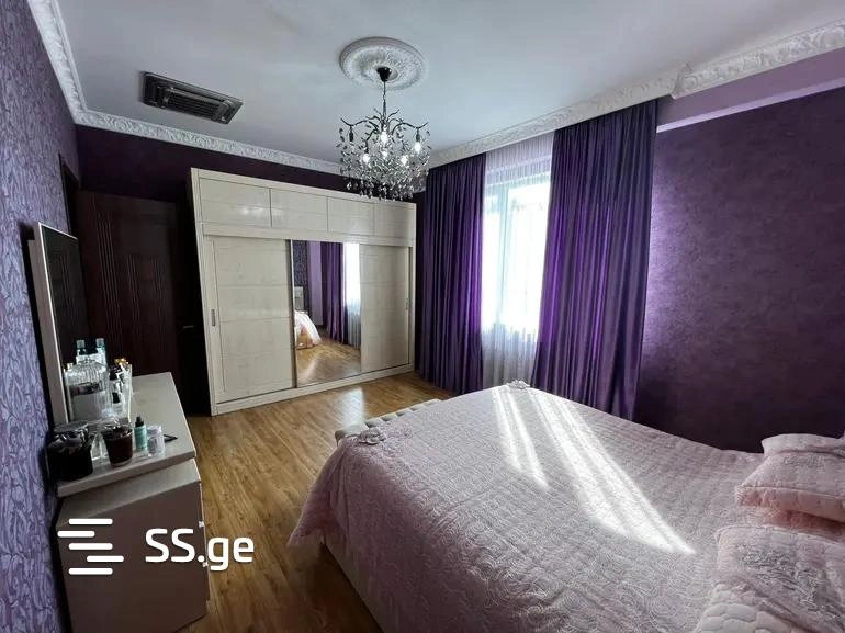 Просторный дом с 3 спальнями в Рустави, Грузия