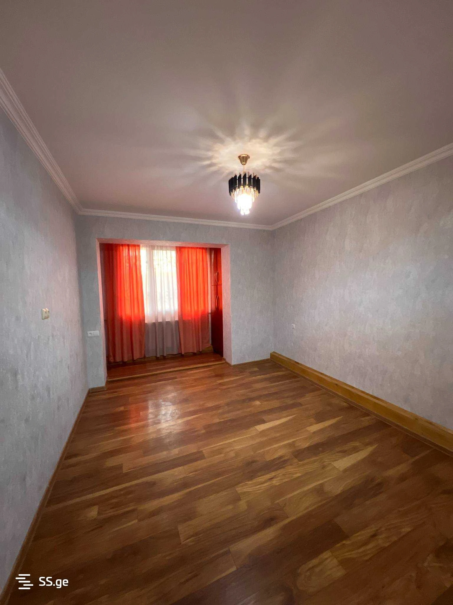 Уютная трёхкомнатная квартира в Гори, Грузия