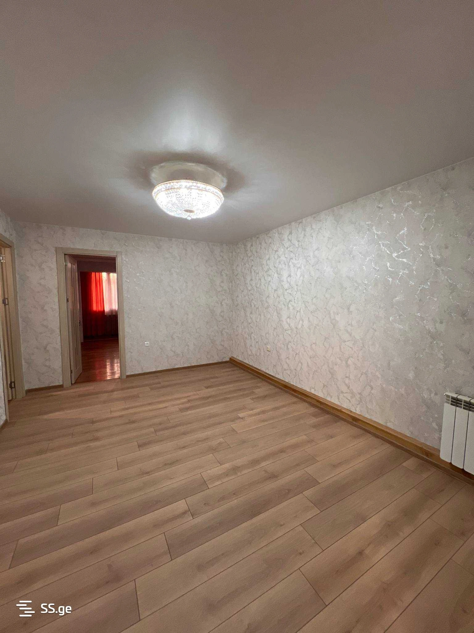 Уютная трёхкомнатная квартира в Гори, Грузия