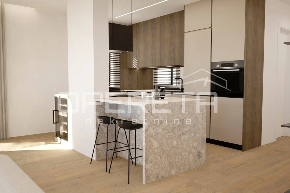 Квартира 200 m² с лифтом в Ровине, Хорватия