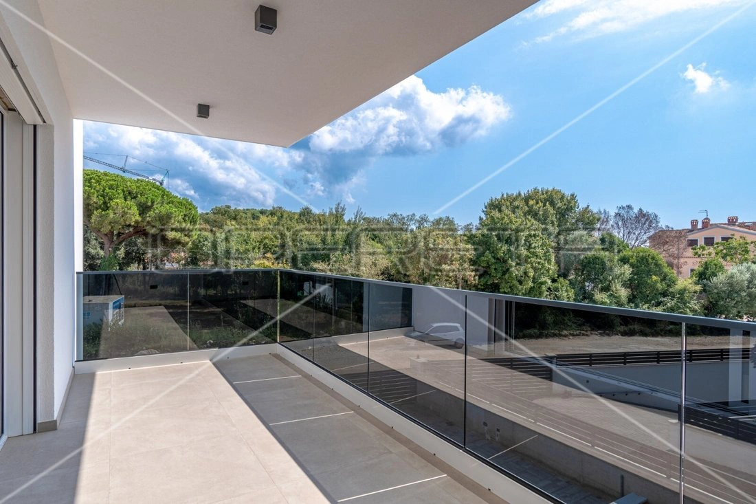 Квартира 210 m2 с видом на море в Ровине, Хорватия