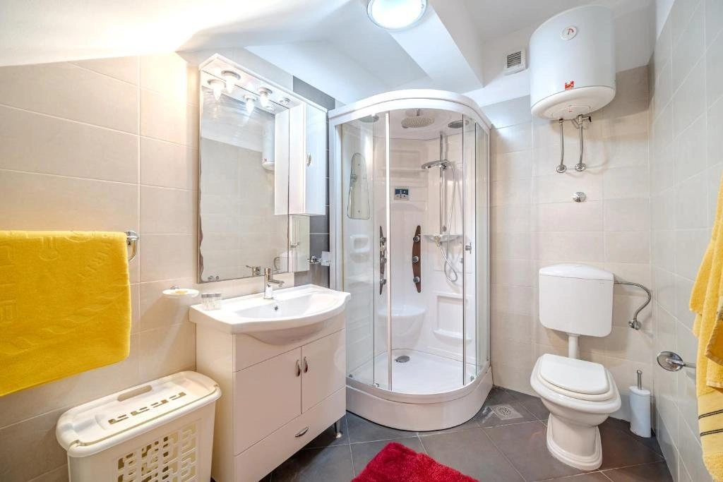 Вилла 322 m2 с открытой кухней в Сплите, Хорватия