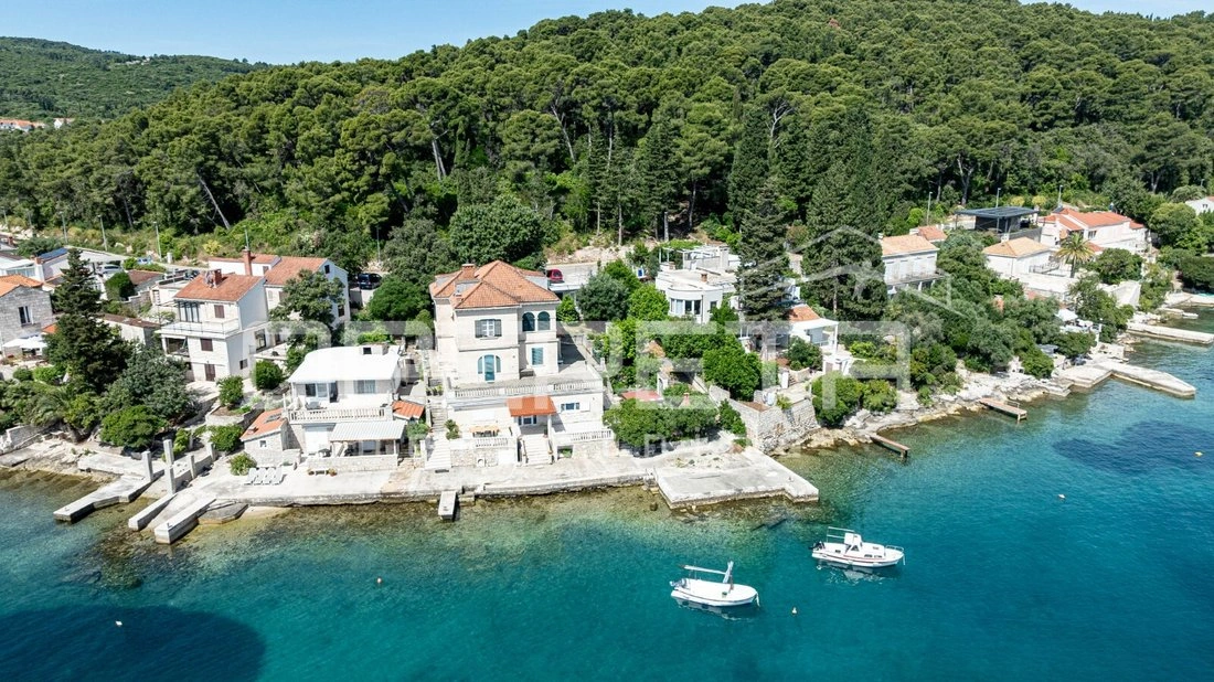 Квартира 141 m2 с открытым парковочным местом в Дубровнике, Хорватия