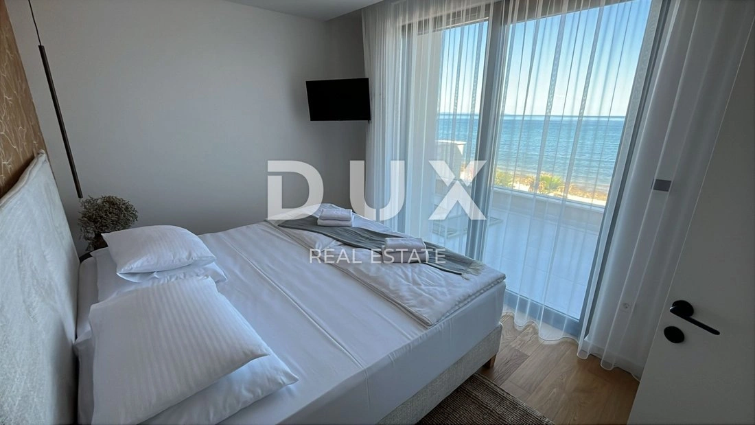 Дом 313 m2 с балконом в Задаре, Хорватия