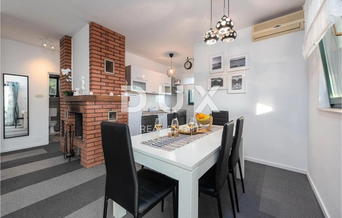 Дом 163 m2 с видом на море в Задаре, Хорватия