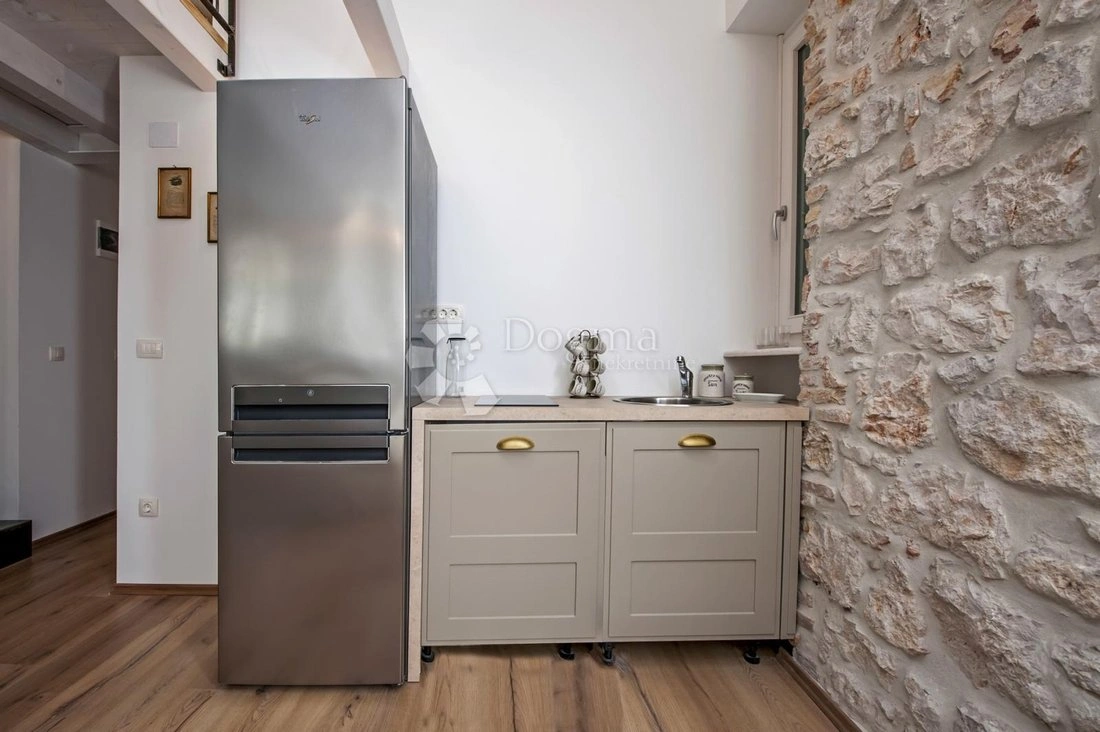 Дом 140 м² с садом в Ровине, Хорватия