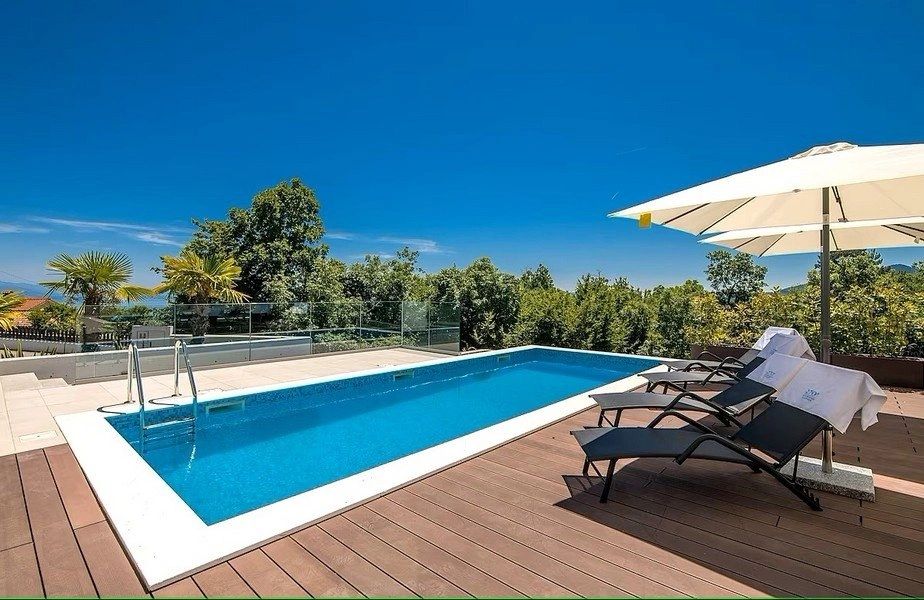 Дом 284 m2 с террасой в Опатии, Хорватия