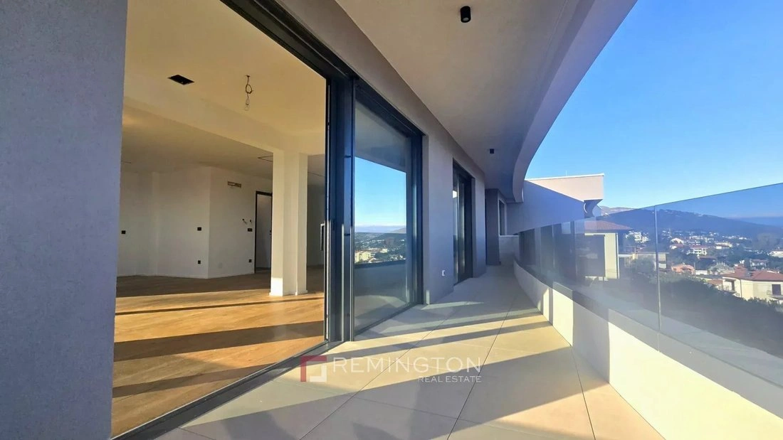 Квартира 123 m2 с парковкой в Опатии, Хорватия