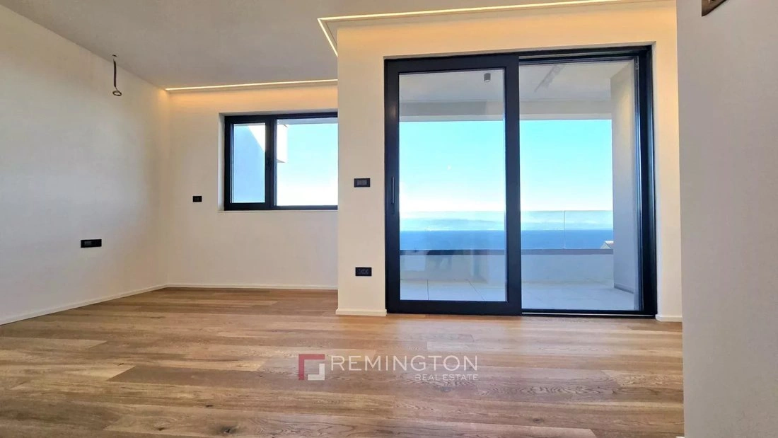 Квартира 123 m2 с парковкой в Опатии, Хорватия