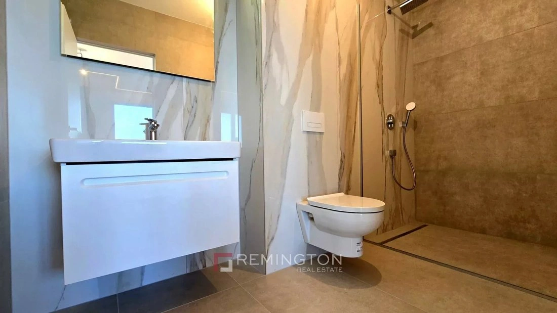 Квартира 123 m2 с парковкой в Опатии, Хорватия