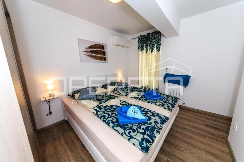 Вилла 380 m² с открытым бассейном в Опатии, Хорватия