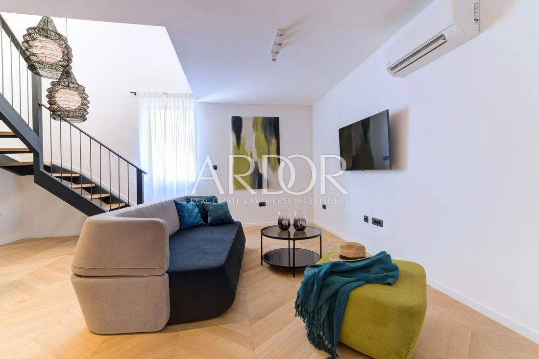 Квартира 127 m2 с открытым парковочным местом в Опатии, Хорватия