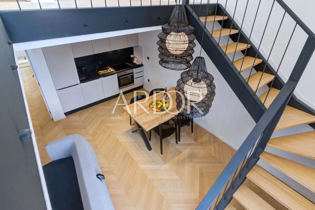 Квартира 127 m2 с открытым парковочным местом в Опатии, Хорватия