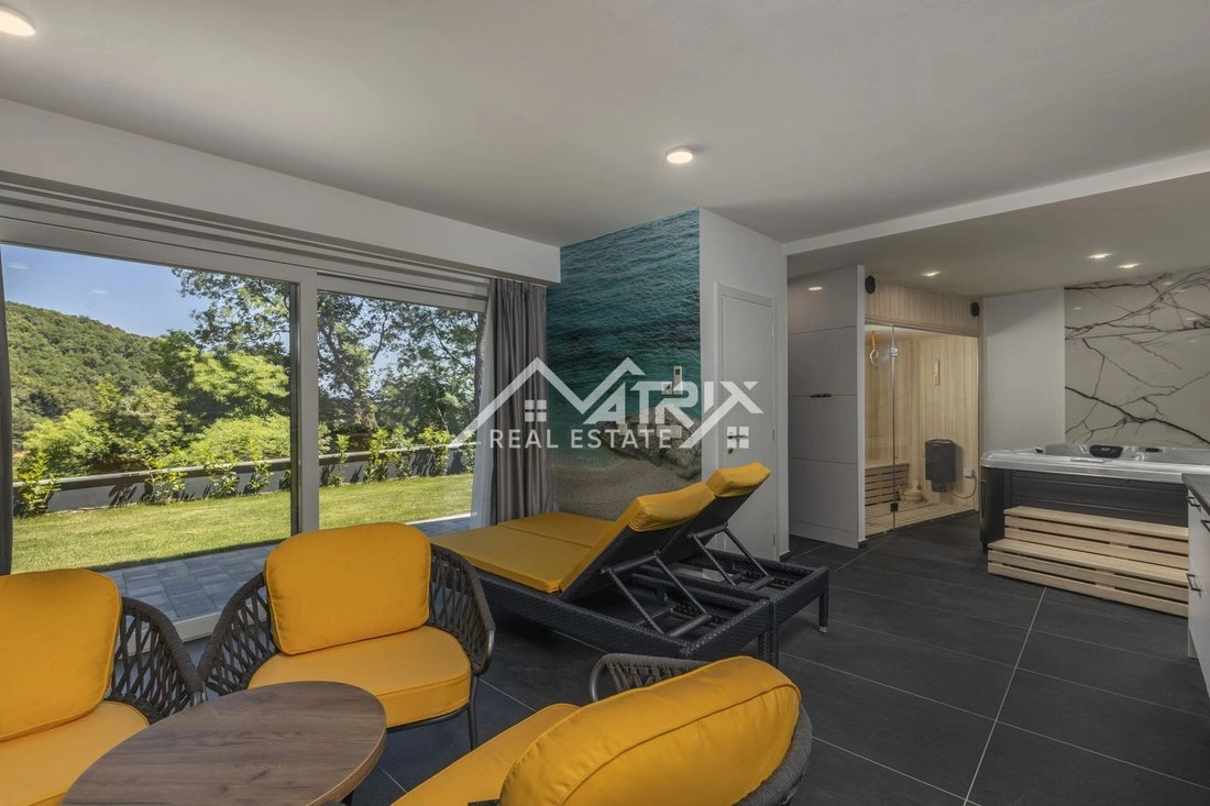 Дом 410 m2 с сауной в Опатии, Хорватия