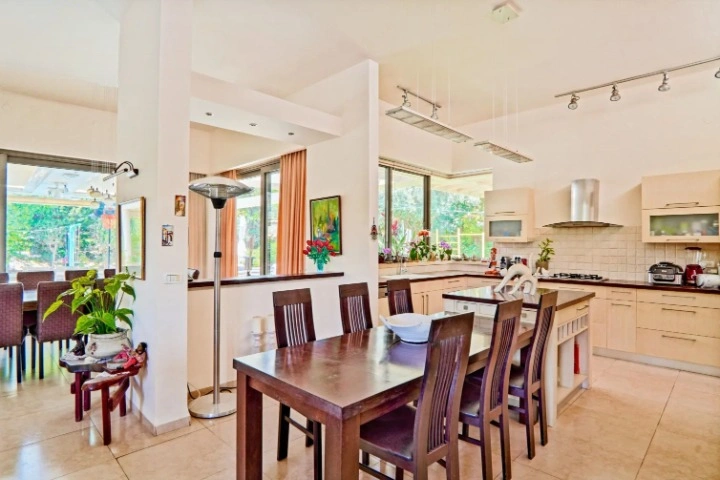 Просторная вилла 450 m² в Хайфе, Израиль