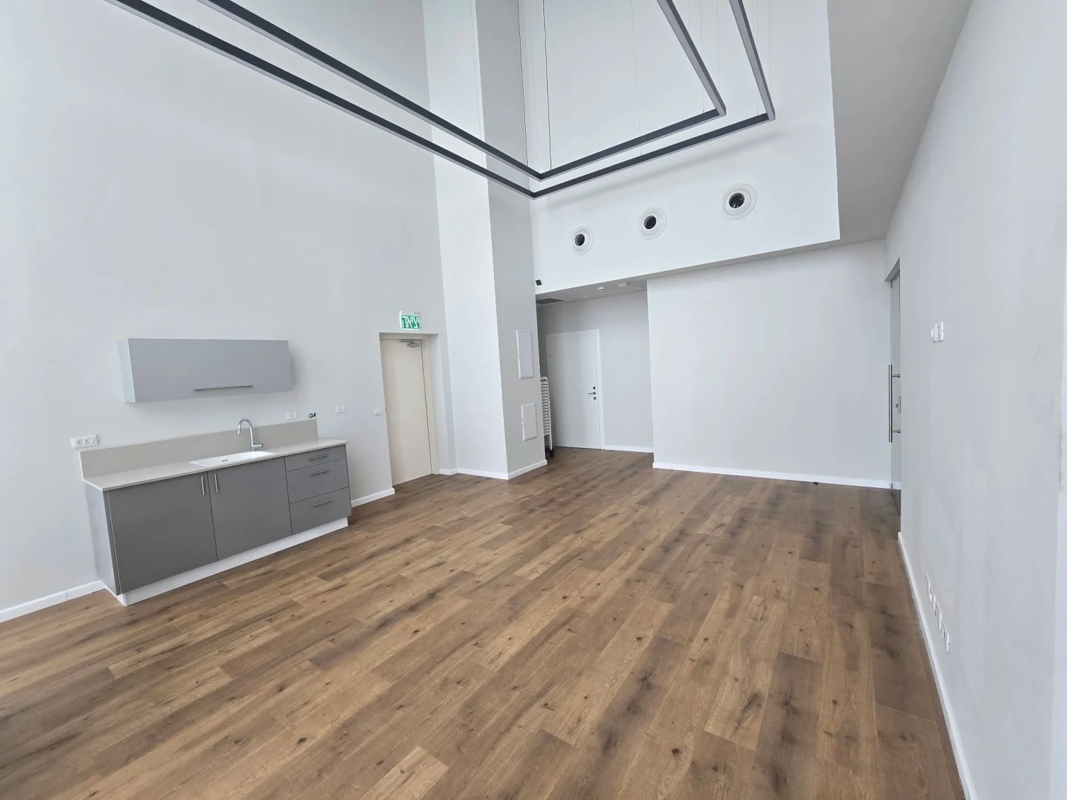 Отремонтированная квартира 125 m² в Ришон-ле-Цион, Израиль