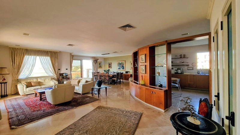 Светлый пентхаус 3+1 в Герцлии, Израиль