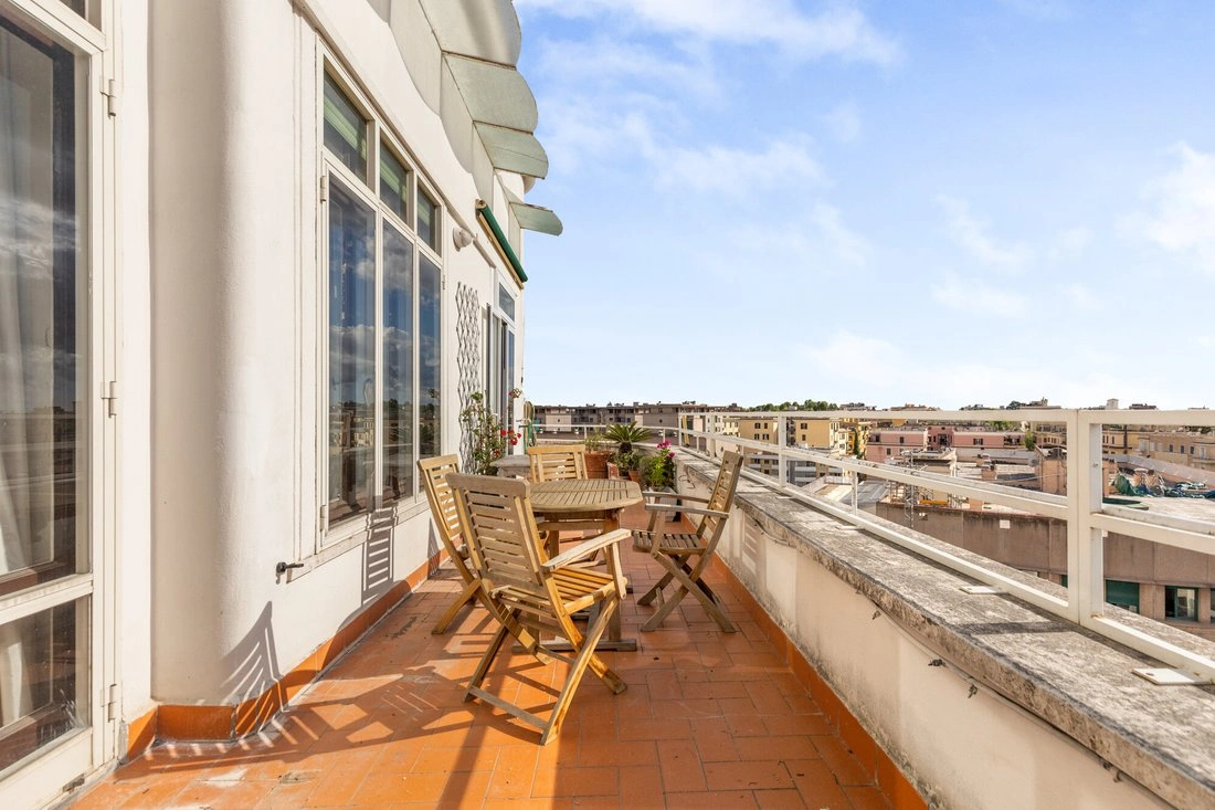 Спокойный пентхаус 3+1 в Риме, Италия