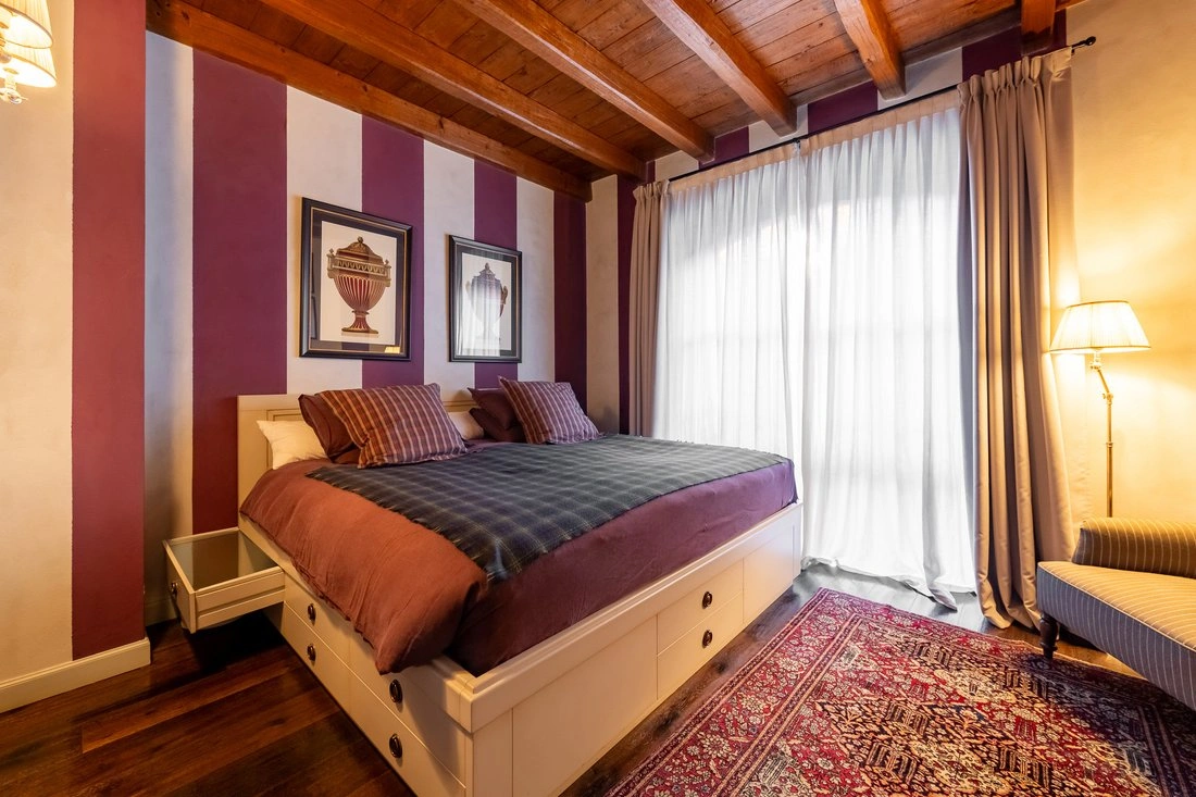 Просторный дом 4+1 в Милане, Италия