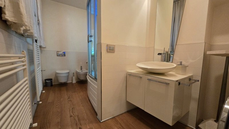 Просторная отремонтированная квартира 125 м² в Падуе, Италия