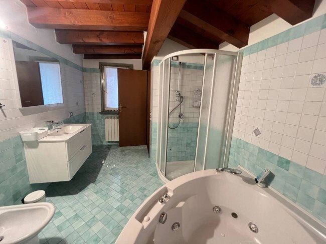 Просторный пентхаус 2+1 в Бергамо, Италия