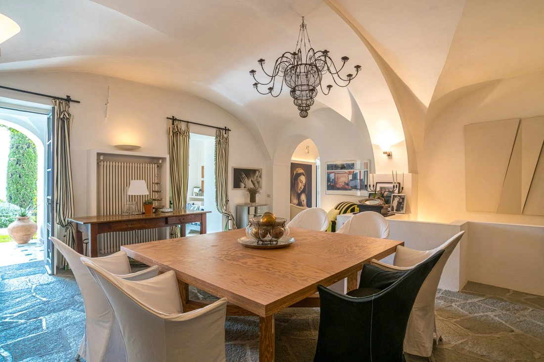 Меблированная квартира 300 m2 в Комо, Италия