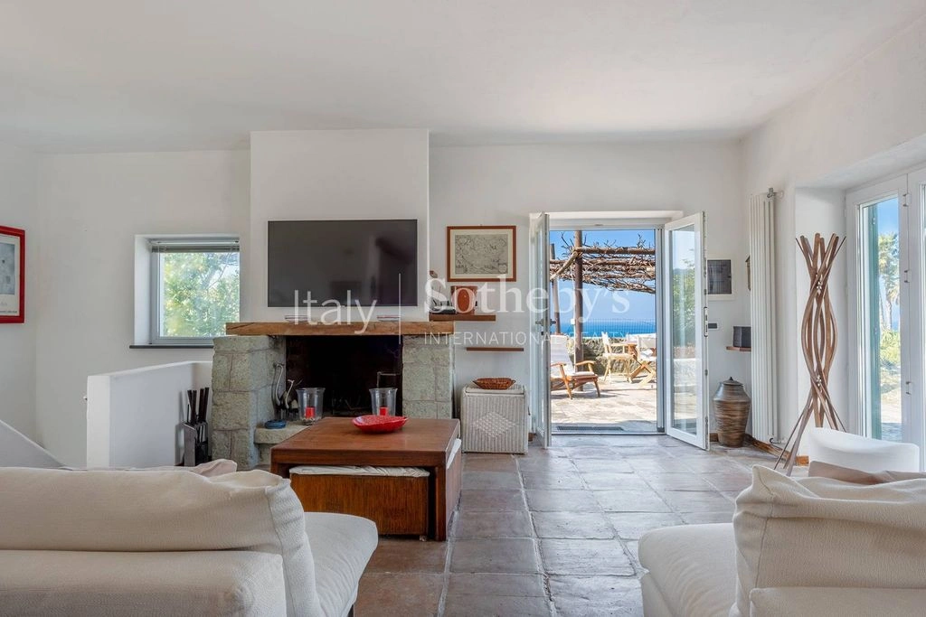 Очаровательная вилла 384 м² в Неаполе, Италия