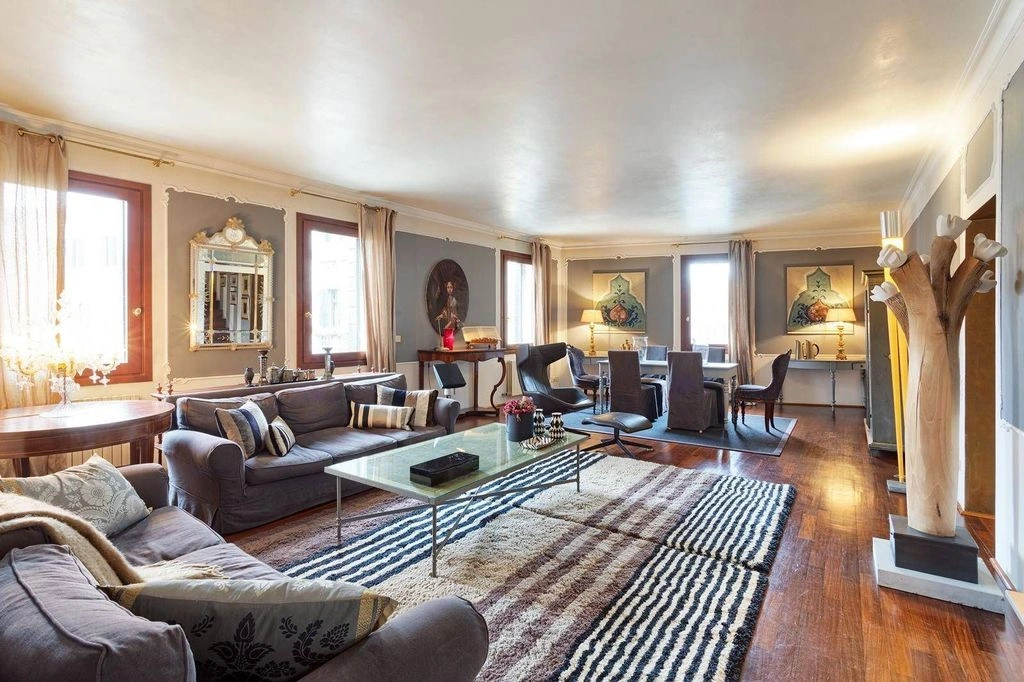 Меблированный пентхаус 250 m2 в Венеции, Италия