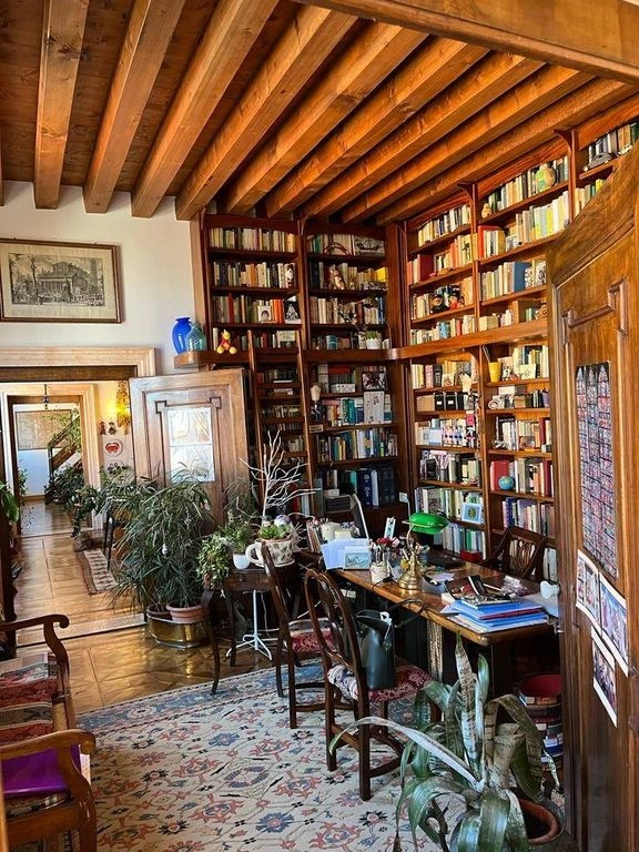 Меблированная просторная квартира 4+1, 280 м², Венеция, Италия