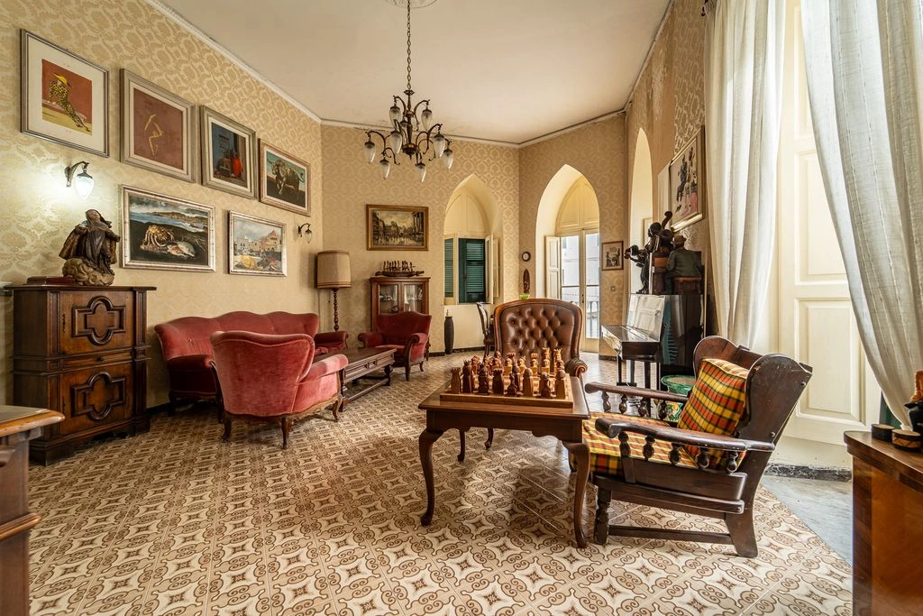 Уютная вилла 4+1 в Неаполе, Италия