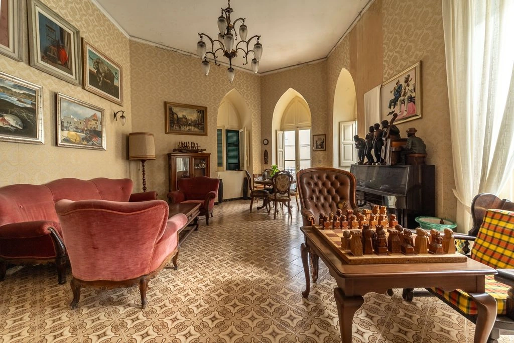 Уютная вилла 4+1 в Неаполе, Италия