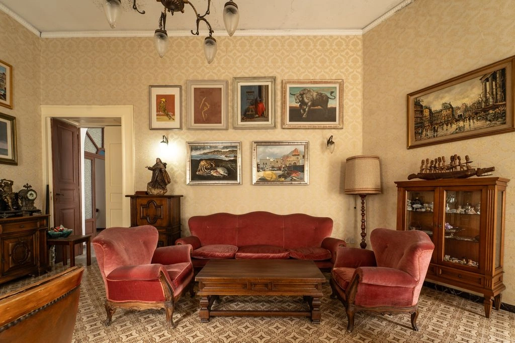 Уютная вилла 4+1 в Неаполе, Италия