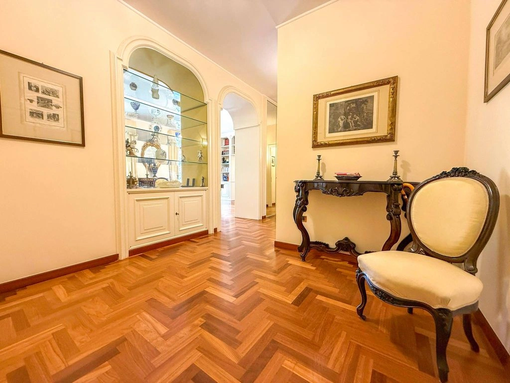 Роскошная квартира 156 m² в Неаполе, Италия