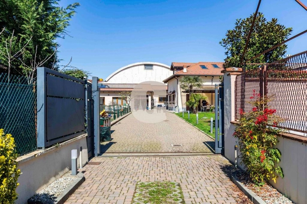 Прекрасная вилла 457 м² в Турине, Италия