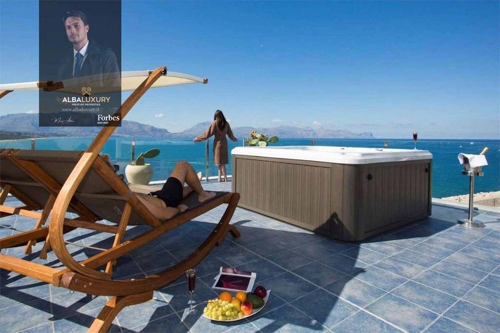 Спокойная вилла 30+1 в Палермо, Италия