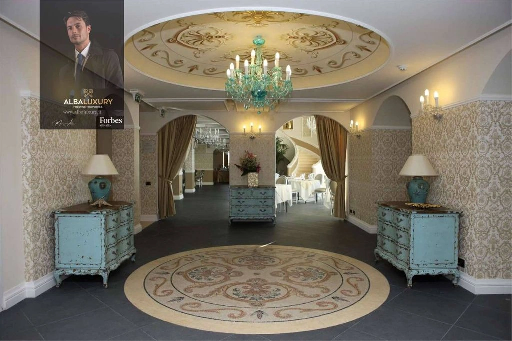 Спокойная вилла 30+1 в Палермо, Италия